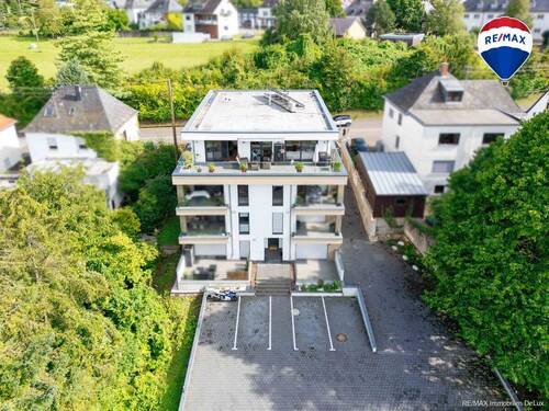 RE/MAX Immobilien Merzig-Perl Aßensicht - 5 Zimmer Etagenwohnung zum Kaufen in Perl