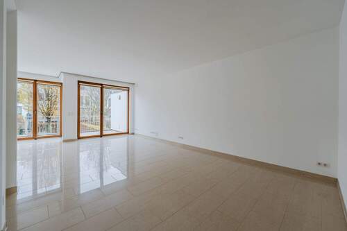 Wohnzimmer 1.OG Blick Garten - 