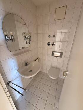 WC - 