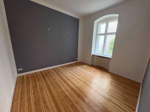 Zimmer 2 - 