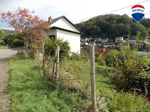 RE/MAX Immobilien DeLux - 4 Zimmer Einfamilienhaus in Merzig