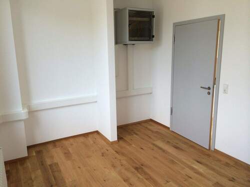 Bild 4 - Büro mit 87,00 m&sup2; in Eschbach zur Miete