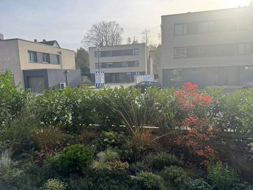 Terrasse mit Garten - 