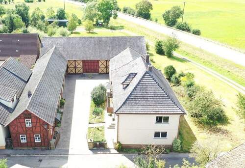 4 - Mehrfamilienhaus, Wohnhaus in Itzgrund