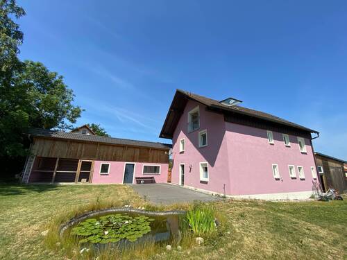 Rückansicht - VERKAUF: Anwesen mit 1,8ha Grundstück, saniertes Einfamilienhaus in der nähe von Ahorntal OT Christanz.