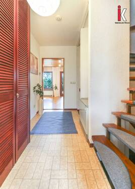 Bild 3 - 4 Zimmer Doppelhaushälfte in Sindelfingen