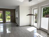 Wohn/Esszimmer - 