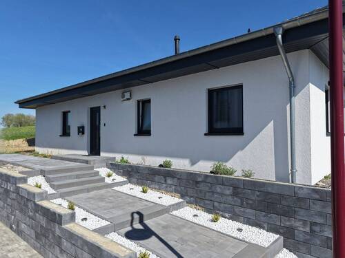 Eingangsbereich - 4 Zimmer Bungalow in Braunshorn