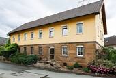 Bild 4 - Einfamilienhaus mit 270,00 m&sup2; in Mainleus zum Kaufen
