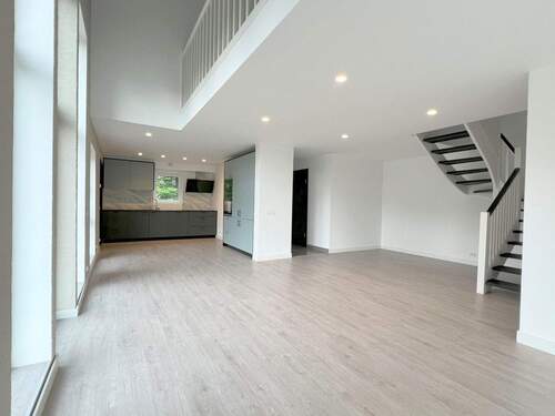 Wohn-/Esszimmer EG - 