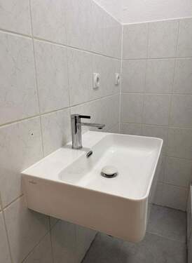 Neue Armaturen - 1 Zimmer Etagenwohnung in Schkeuditz