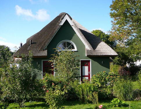 Frontansicht - Haus Ferienhaus Reetdach Vorpommern-Rügen Putgarten Kap Arkona
