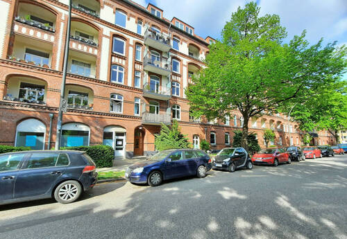 Straßenansicht - 'Schleidenhof' - Helle 2-Zimmer-Altbauwohnung mit Potential in Barmbek-Süd