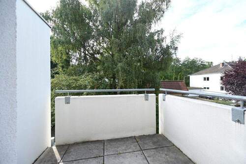 Balkon mit Blick ins Grüne - Etagenwohnung mit 45,80 m² in Nürnberg zur Miete