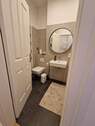 Badezimmer Ansicht 2.jpg - 