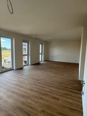 Wohnbereich - Großzügige 3-Zimmer Wohnung mit Blick ins Grüne!