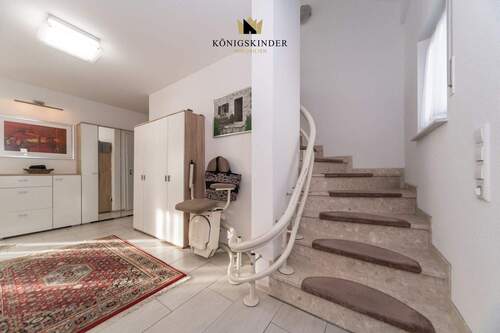 Zugang barrierefrei ins OG - 