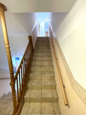 Treppenhaus rechts - 
