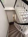 Schöne weiße Treppe - 