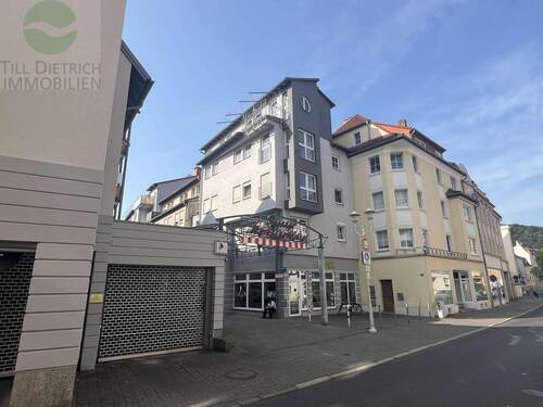 Direkt am Eingang zur "Marktscheffelshof Passage" - 