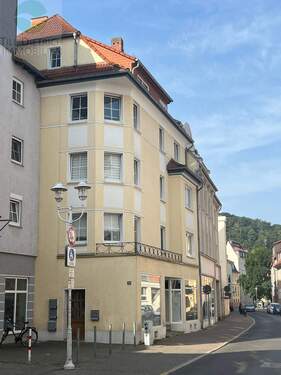 Laden im EG + 4 Wohngeschosse - 