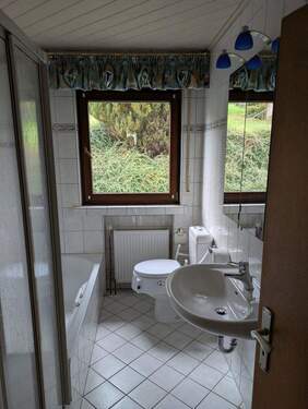 Badezimmer Erdgeschoss - 
