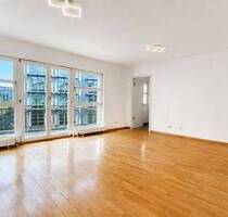 *In bester Lage* Barrierefreie 2-Zimmer-Wohnung mit Balkon, Parkett & TG-Stellplatz Westend - Süd - Frankfurt am Main Westend-Süd