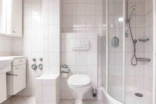 Helles Duschbad - 