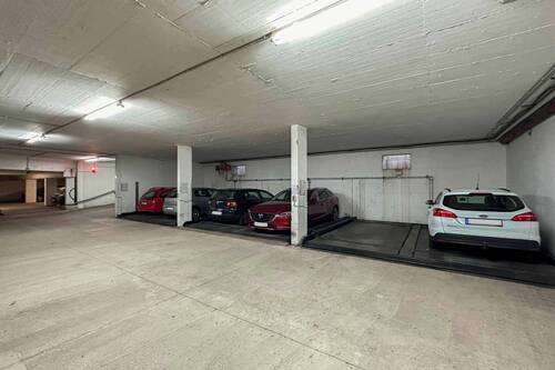 Tiefgarage - 