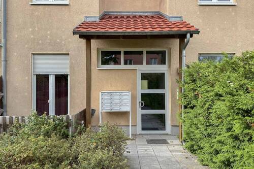 Überdachter Hauseingang. - 