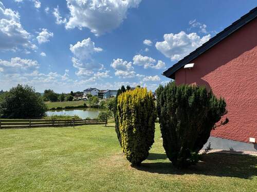 Bild 4 - Mehrfamilienhaus, Wohnhaus mit 180,00 m² in Gösmes - Helmbrechts zum Kaufen