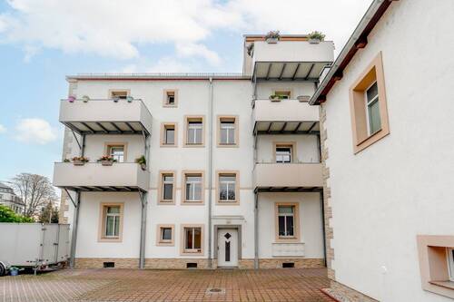 Rückansicht - Etagenwohnung zum Kaufen in Dresden