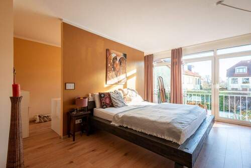 Großes Zimmer zum Garten 1.OG - 