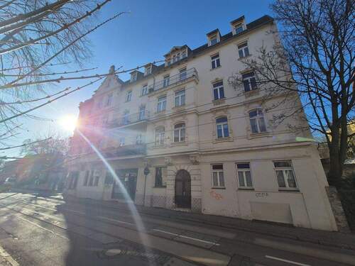 Hausansicht - 1 Zimmer Mehrfamilienhaus, Wohnhaus in Halle (Saale)