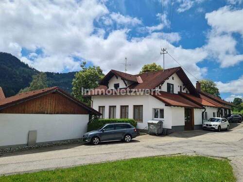 Ansicht Nord - Mehrfamilienhaus, Wohnhaus mit 357,30 m&sup2; in Füssen zum Kaufen