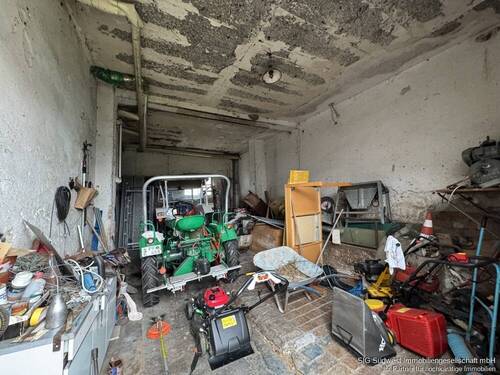 Garage Innen - 