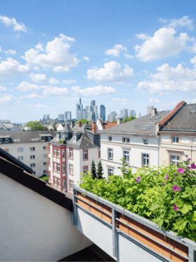 IMG 2439 (KI Staging) - Lichtdurchflutete Maisonette mit Skyline-Blick & Dachterrasse in Frankfurt Nordend-Ost