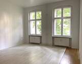 Zimmer 1 - 4 Zimmer Etagenwohnung zum Kaufen in Berlin