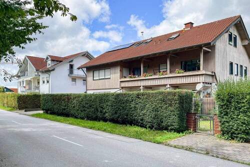 Straßenseite - 3 Zimmer Etagenwohnung zum Kaufen in Unterneukirchen