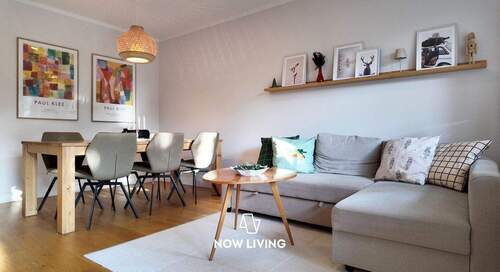 Wohnzimmer - 3 Zimmer Etagenwohnung zum Kaufen in Hannover