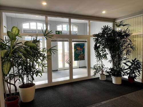 Eingangsbereich Erdgeschoss - 1 Zimmer Büro in Halle (Saale)