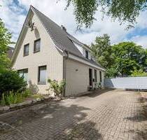 Reserviert - Stilvoll. Modern. Besonders. Traumhaus mit großem Grundstück in Bremervörde!