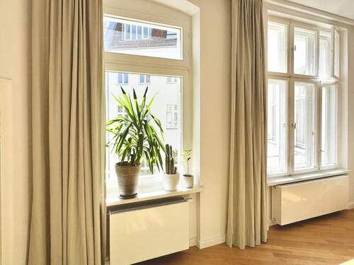 Offene Wohnküche - 3 Zimmer Etagenwohnung zum Kaufen in Berlin