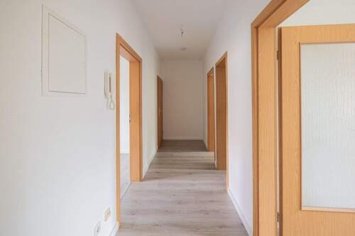 Flur Bild 2 - 2 Zimmer Etagenwohnung in Dresden