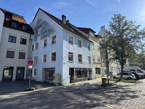 von aussen - Attraktives Wohn- und Geschäftshaus in Kempten