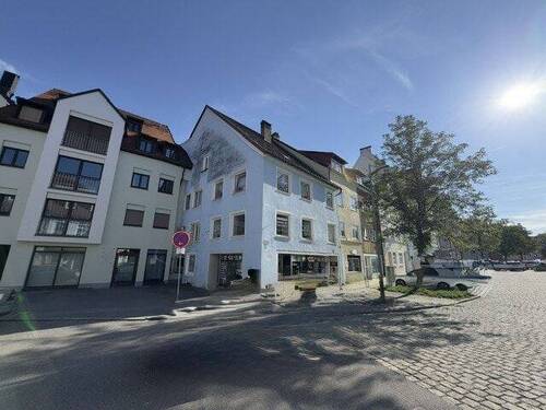 von aussen - 2 Zimmer Mehrfamilienhaus, Wohnhaus in Kempten