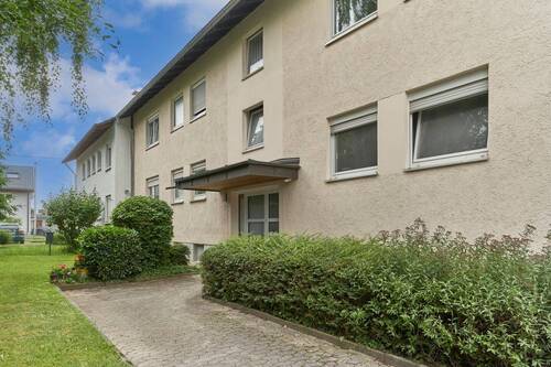 3_Aussenansicht - 2 Zimmer Etagenwohnung in Denzlingen