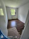 Kind - 3 Zimmer Etagenwohnung in Wolfen
