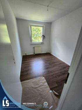 Kind - 3 Zimmer Etagenwohnung in Wolfen