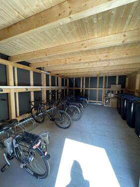 Fahrradschuppen - 